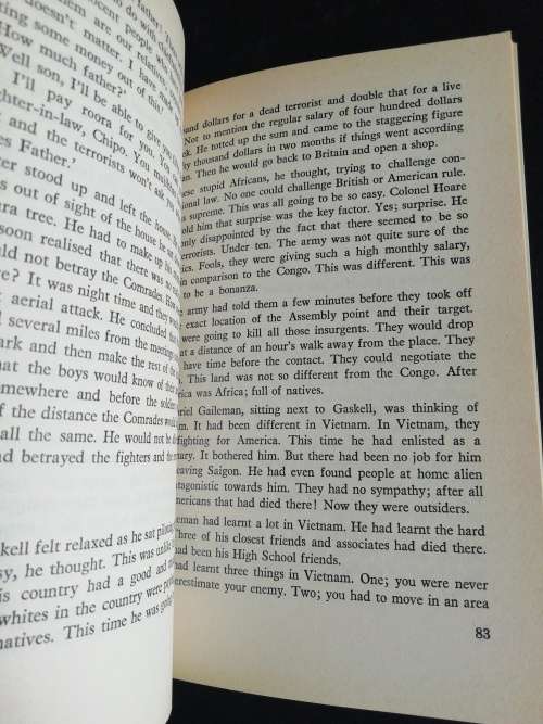 The Contact (Mambo Writers Series) Mutasa, Garikai