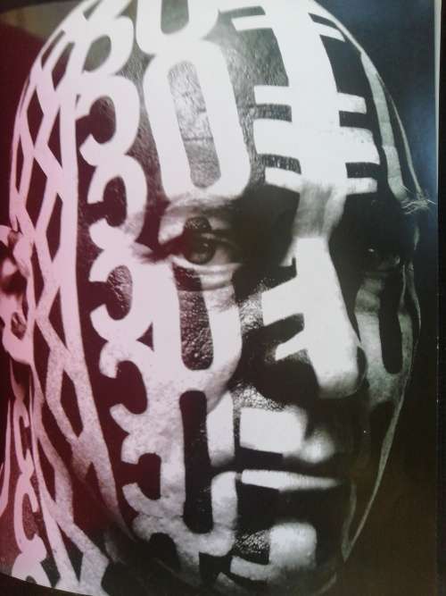 South African Art Now / Sue Williamson