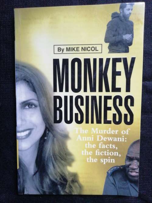 MONKEY BUSINESS / MIKE NICOL