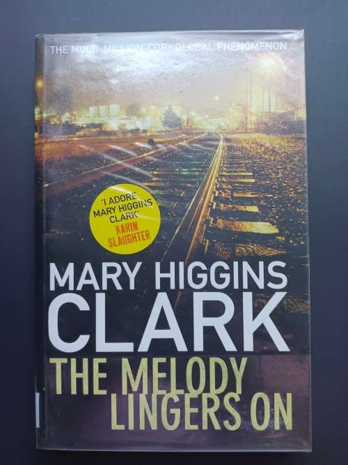 The Melody Lingers on / Mary Higgins Clark