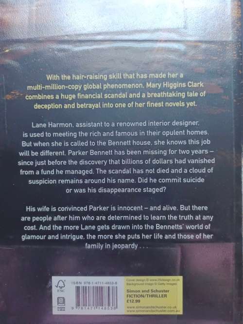 The Melody Lingers on / Mary Higgins Clark