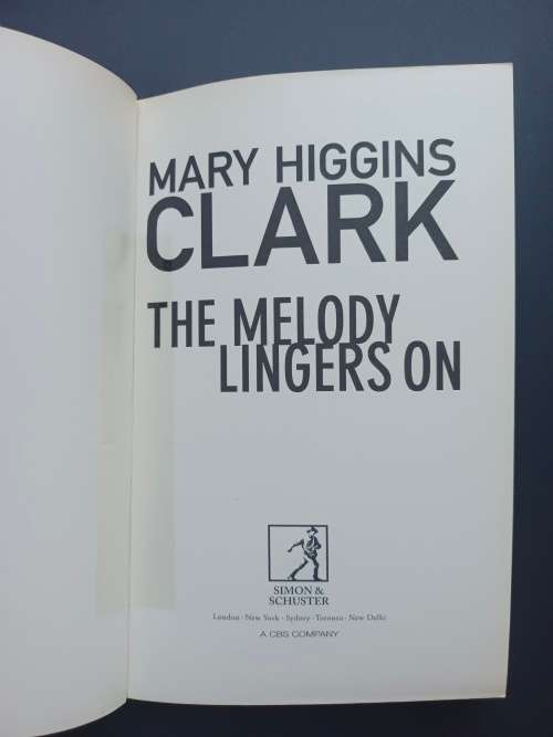 The Melody Lingers on / Mary Higgins Clark
