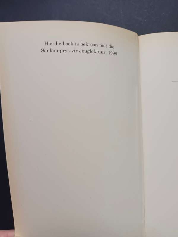 SKILPOPPE / Barrie Hough