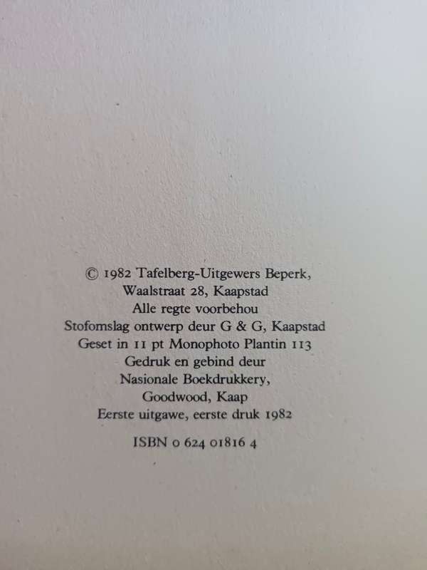`n Huis vir Nadia / Dalene Matthee (eerste uitgawe)