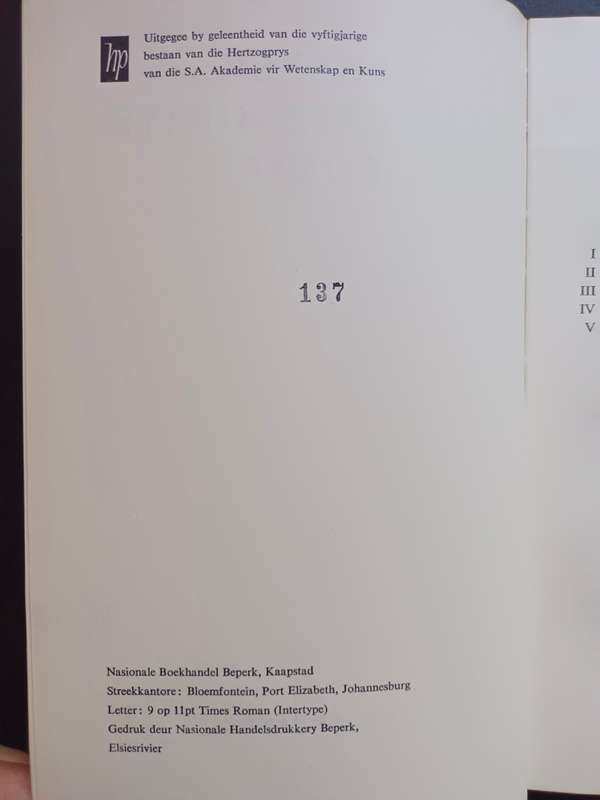 DIE HERTZOGPRYS VYFTIG JAAR / P. J. NIENABER