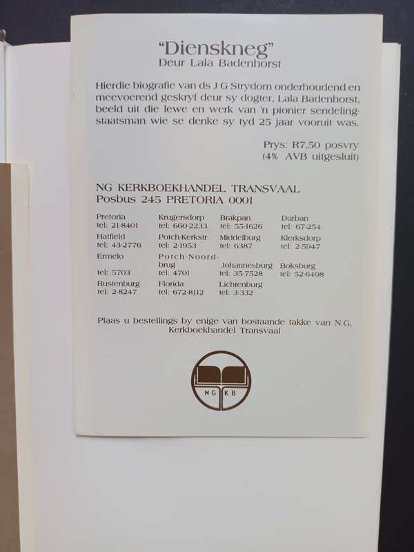 Dienskneg / Lala Badenhorst