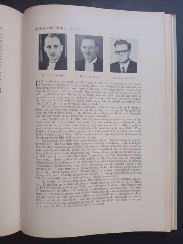 ONS GEMEENTELIKE FEESALBUM: NG Kerk 1952 Van Riebeeck- Fees / Saamgestel deur ds. P. L. Olivier