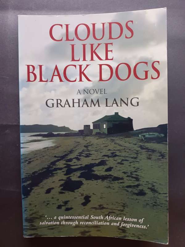 Clouds Like Black Dogs / Graham Lang