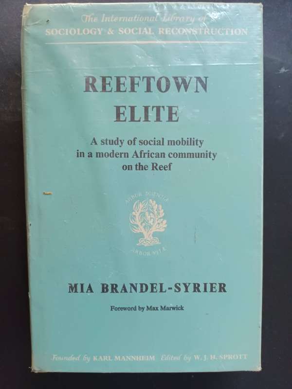 Reeftown Elite  / Mia Brandel-Syrier