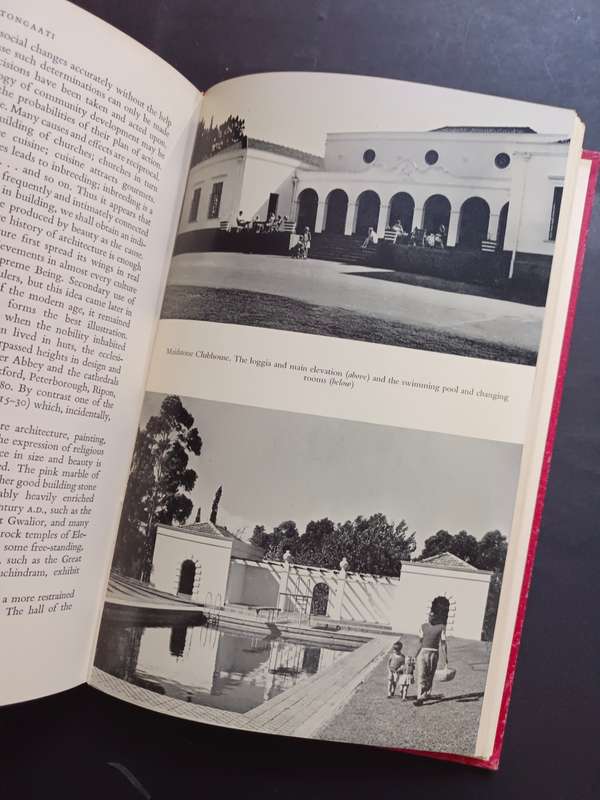 Tongaati: An African Experiment / R.G.T Watson