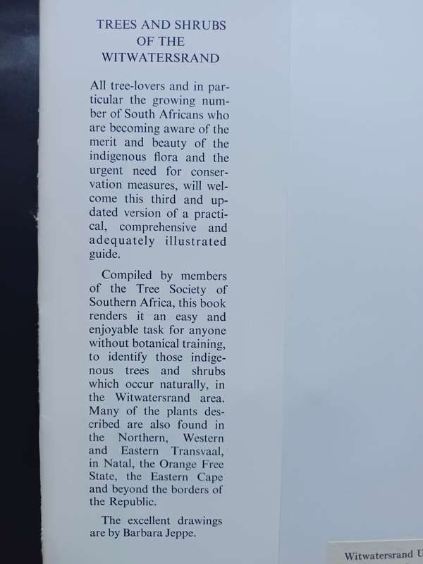 TREES AND SHRUBS OF THE WITWATERSRAND / Illustrated by Barbara Jeppe
