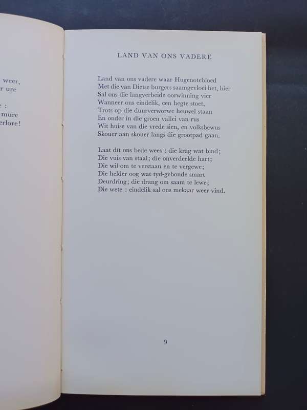RAAMWERK VIR SUID-AFRIKA: Credo op Rym / I. D. du Plessis ( Geteken)