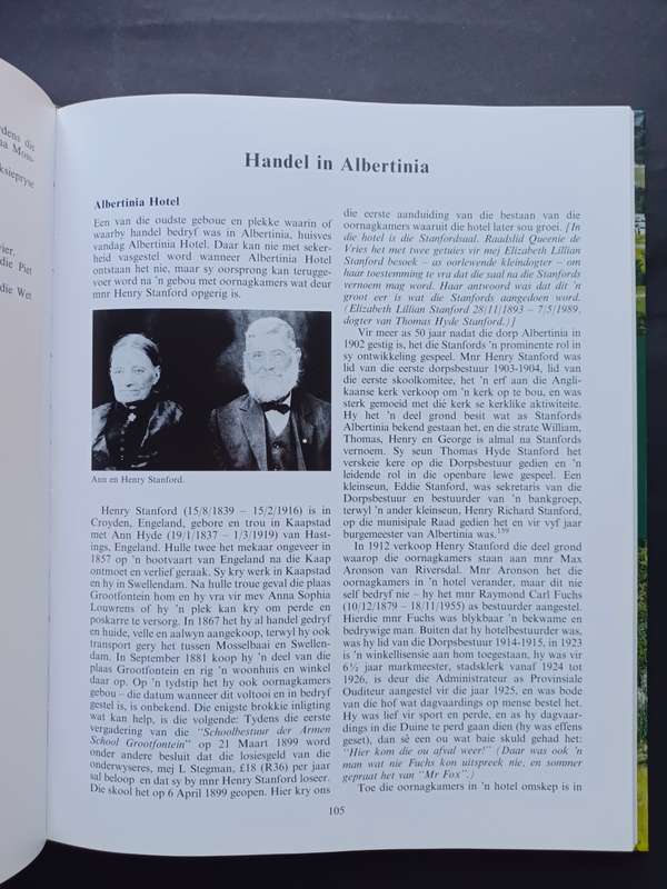 ALBERTINIA HONDERD JAAR 1902-2002 / Rudi Briel (geteken)