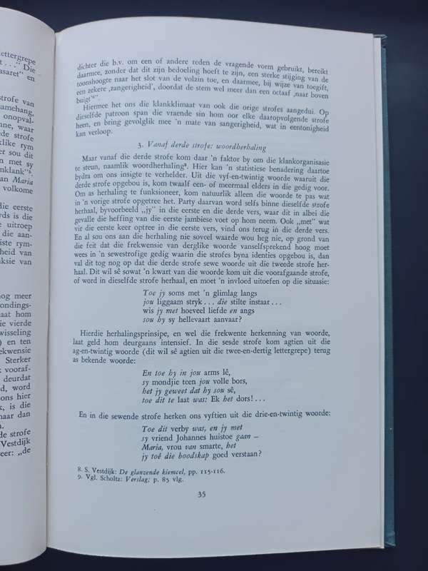 Die taal as tolk : `n stilistiese analise van Elisabeth Eybers se Maria / C.J.M. Nienaber