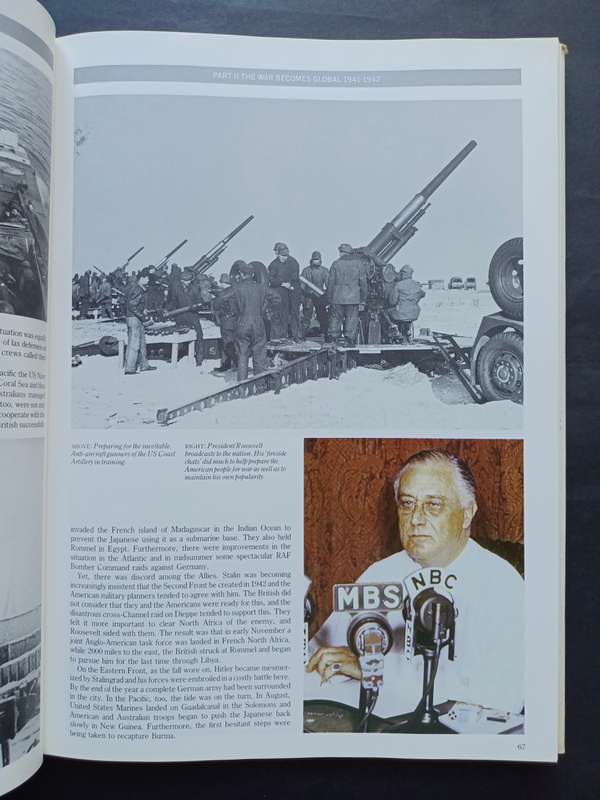 The Pictorial History of World War II / Charles Messenger
