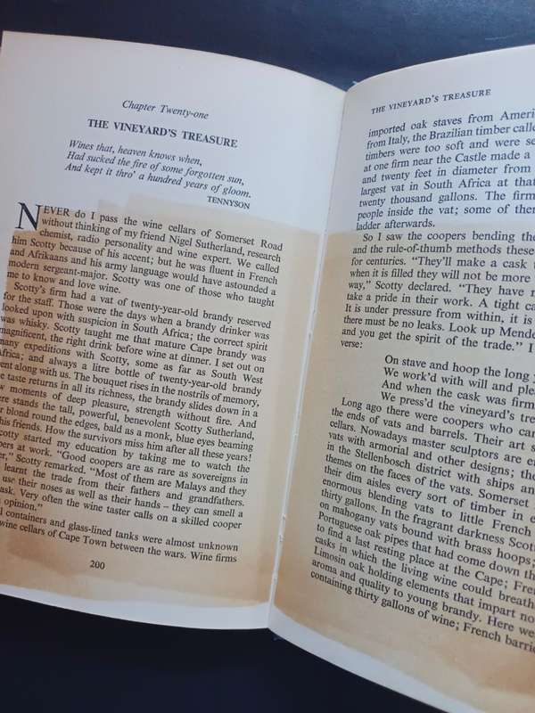 A TASTE OF SOUTH-EASTER / Lawrence G. Green (1971)