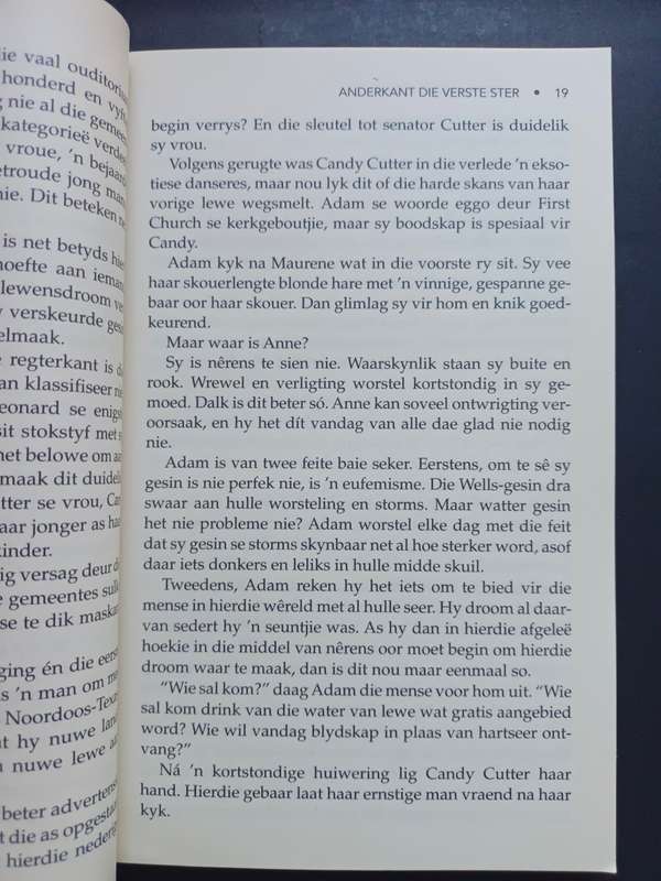 ANDERKANT DIE VERSTE STER: Gebaseer op die fliek `Beyond the Farthest Star` deur Andrew Librizzi