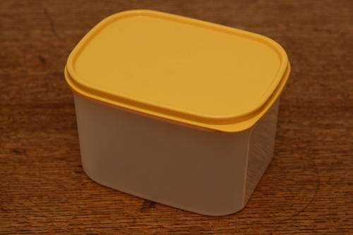 TUPPERWARE Compact 2 (1,9L; 12cm high)