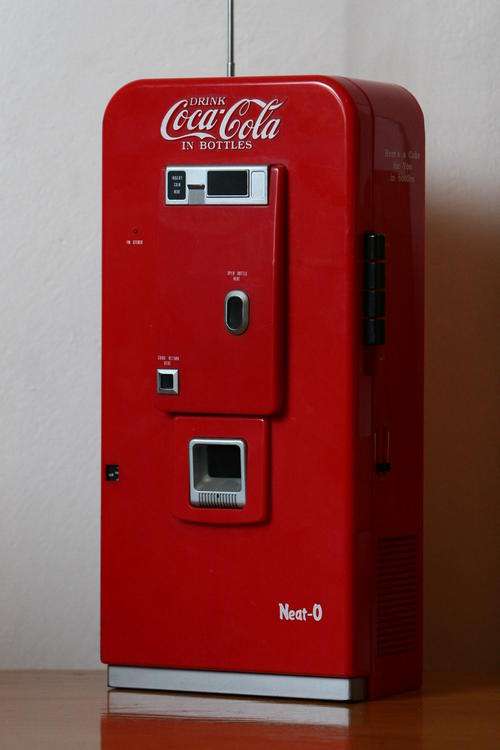 Coca-Cola (Coke) Collectors radio/tape player