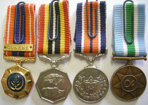 Miniature Medal Set of Four w/ Cunene Bar