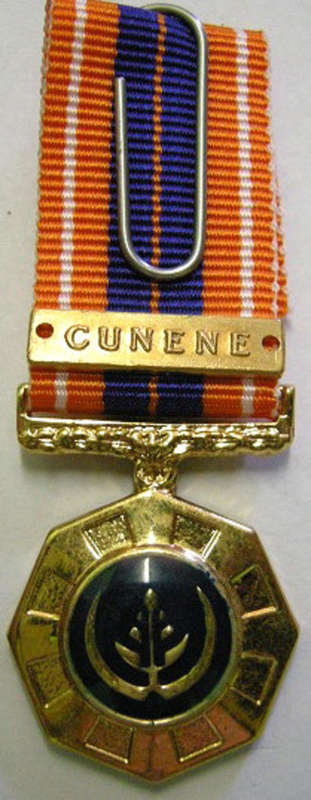 Miniature Pro Patria Medal Raised Epoxy w/ Miniature Cunene Bar