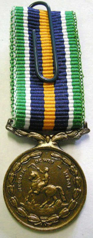 Miniature De Wet Medal Thin Type