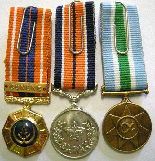 Miniature Medal Set of Three w/ Cunene Bar