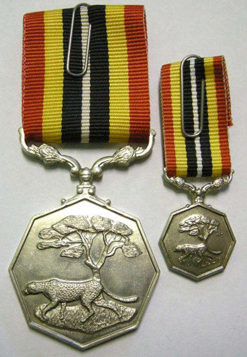 Full Size Southern Africa Medal Uniface Susp Tall Grass Crisp Detail Matte Finish Nr w/ Miniature