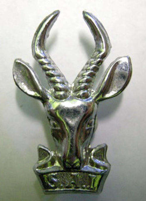 SA Infantry Corps Chromed Beret Badge Round Ears Variation Dinnes 47