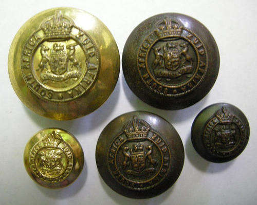 South Africa / Zuid Afrika Buttons x 5 Marked Firmin London   28mm, 25mm, 22mm, 2 x 16mm