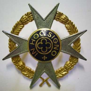 Chaplains Bi-Metal Cap Badge Dinnes 545 Loop Type