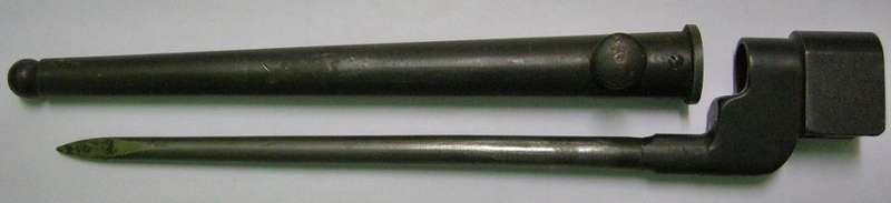 .303 No 4 MKII Spike Bayonet with Metal Scabbard