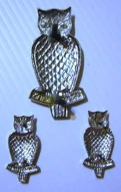 Military Intelligence Chromed Cap and Collar Badges