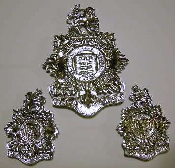 Administration Services Corps Chromed Cap and Collar Badges Bolts and Pins Intact