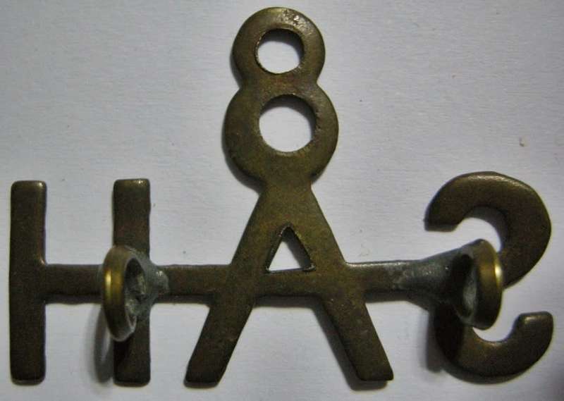 WWI 8th South African Horse Brass Shoulder Title 1915 - 1918 Owen 2364