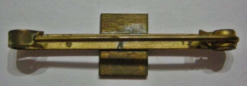 Voortrekker Inwyding 1949 Tie Pin Brass Size Badge: 9mm x 12mm Length Bar: 44mm