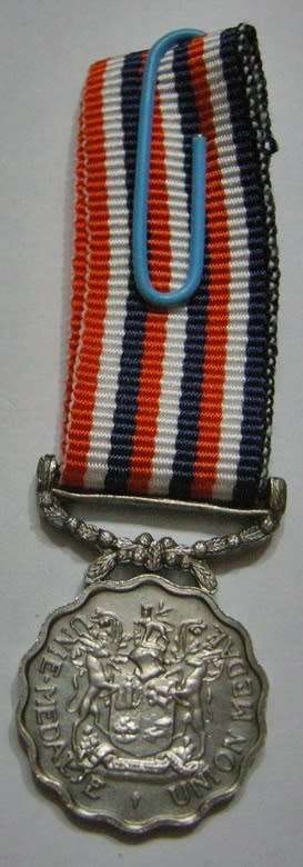 Miniature Union Medal w/ Royal Cypher