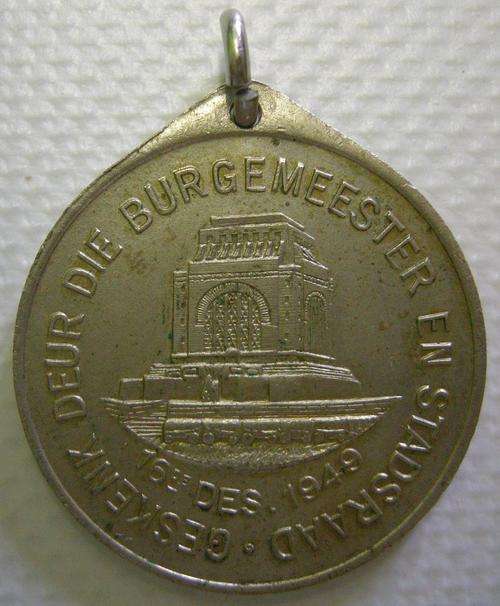 Medallion 16 December 1949 Presented by the Mayor and City Council Johannesburg 32mm