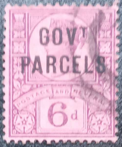 1887 Great Britain QV overprint Govt Parcels. Missing dot under T - scarce ! Catalogue R2400