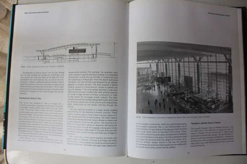 The Modern Airport Terminal: New Approaches to Airport Architecture by Brian Edwards (2nd Edition)