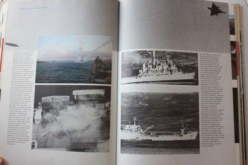 War In The Falklands: The Campaign in Pictures by The Sunday Express Magazine Team