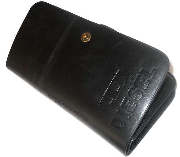 Diesel18 Card Slot Wallet, High Quality 100% Leather @ R1!!!, **Extremely Hot Deal**.