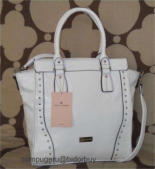 Latest David Jones Classic Handbag @ R1 You Snooze, You Lose!!!