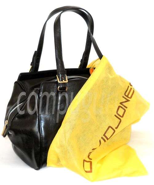 **Latest Arrival** Stylish David Jones Handbag. **ONLY ONE IN STOCK**