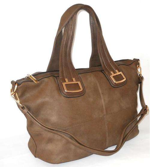 **NEW ARRIVAL**High Quality 3 x Compartment Handbag - only one available