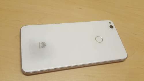 Huawei P8 Lite  2017 Edition- White***LIKE BRAND NEW***