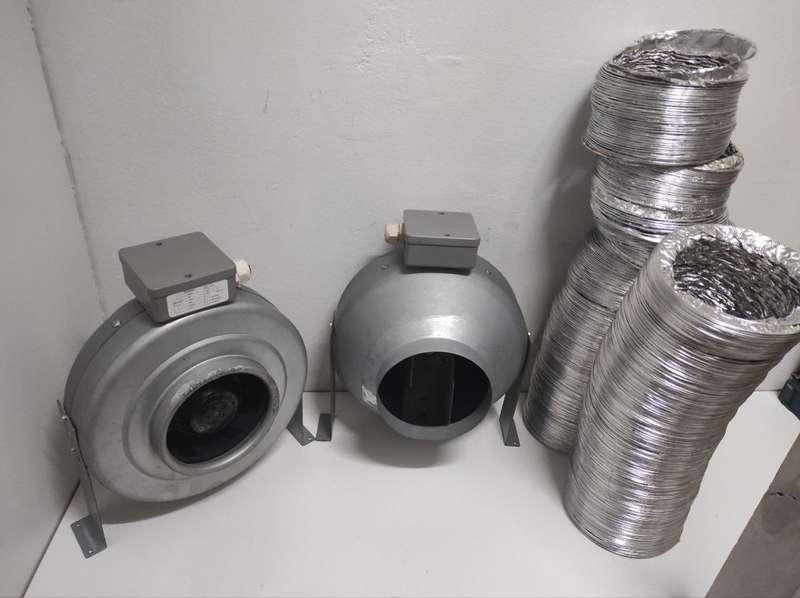 x2 Hydor HIT 150 Centrifugal Inline Fans With Ducting and Clamps
