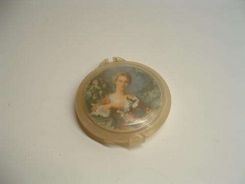 antique face powder cassing