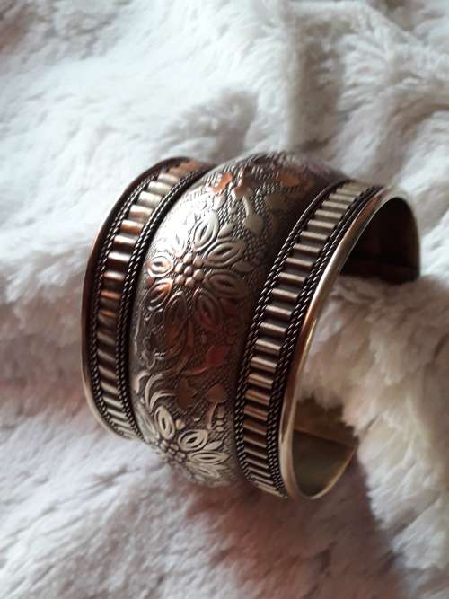 Vintage brass ornate cuff bangle