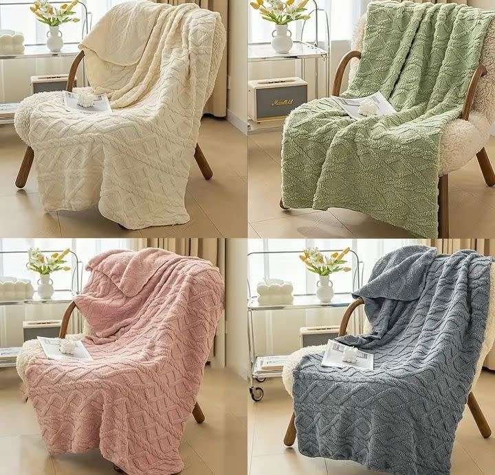 Fleece Throw Blanket - Cream colour